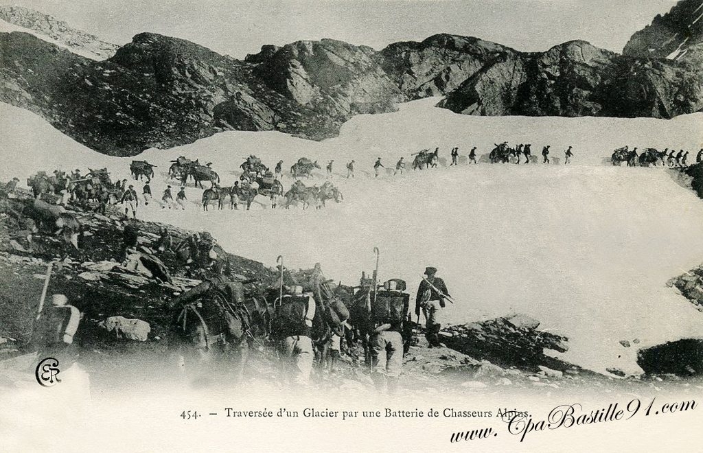 CPA Chasseurs-Alpins sur le Glacier 