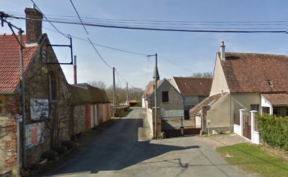 la rue de l'église à Champoulet 100 ans aprés