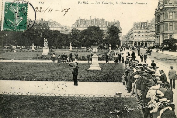 01arrt-le Charmeur-d'oiseaux Monsieur Pol aux tuileries  - Cliquez sur la carte pour l’agrandir et en voir tous les détails