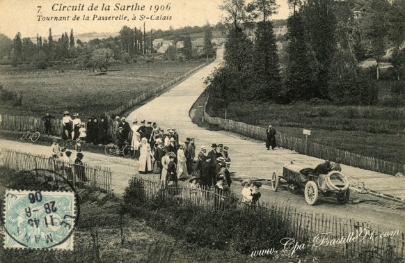 Circuit de la Sarthe 1906 - Tournant de la passerelle à Saint Calais - Cliquez sur la carte pour l’agrandir et en voir tous les détails