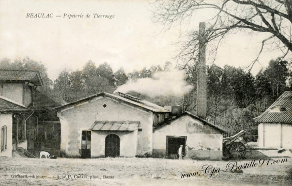 Carte postale ancienne-Beaulac-Papeterie de Tierrouge