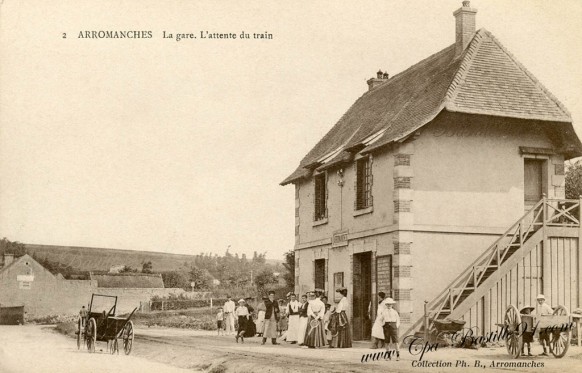 La-Gare-Arromanches - l'Attente-du-Train