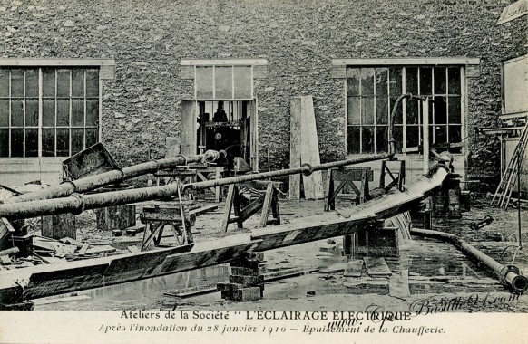 L'éclairage électrique - épuisement de la Chaufferie  inondation de 1910