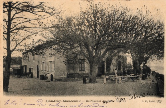 Coudray-Monceaux - Restaurant du Vieux Garçon
