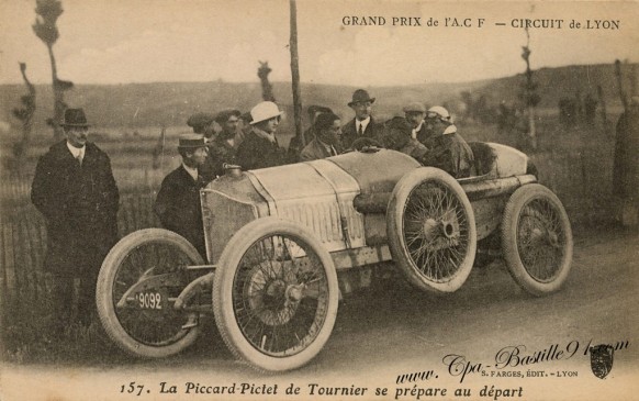 Grand-Prix-de-ACF-circuit-de-Lyon-La-Piccard-Pictet-de-Tournier-se-prepare-au-départ