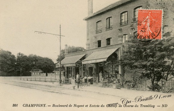 Carte postale Ancienne-Champigny boulevard de Nogent et entrée du champ de course du tremblay