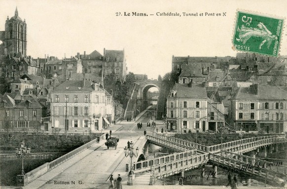 Carte postale Ancienne-Le Mans-Cathédrale, tunnel et pont en X