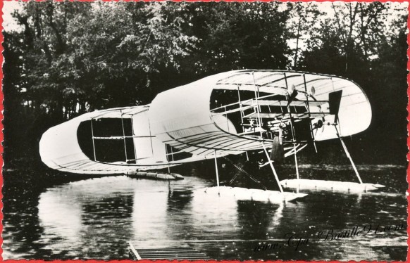 histoire de l'Aviation -1906 - Laéro hydro Blériot Voisin