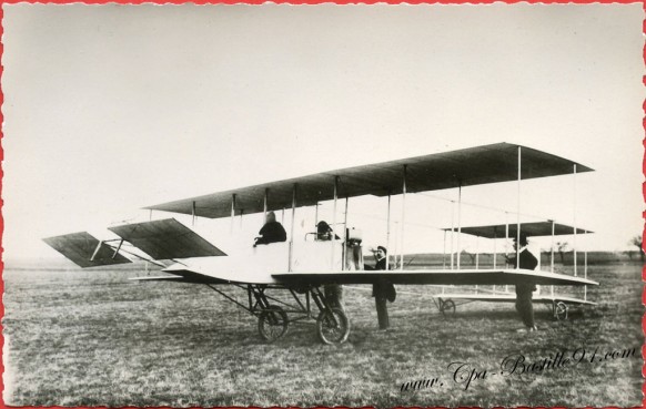 Histoire de l'Aviation - En 1909 le premier Maurice Farman