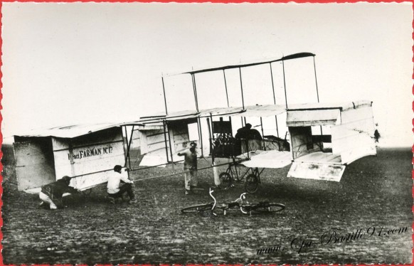 l'Histoire de l'Aviation - Le Triplan de Henri Farman