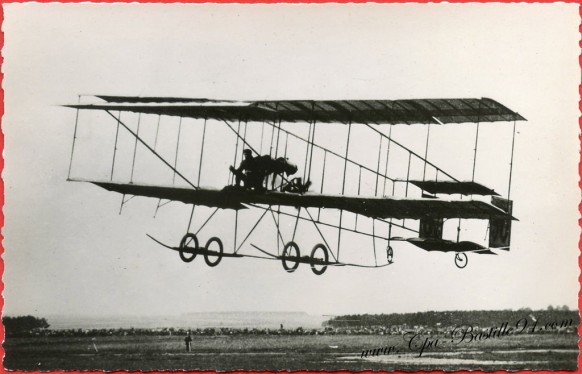 Histoire de l'Aviation - En 1909 Henri Farman est Le Grand Vainqueur du premier-meeting de Reims