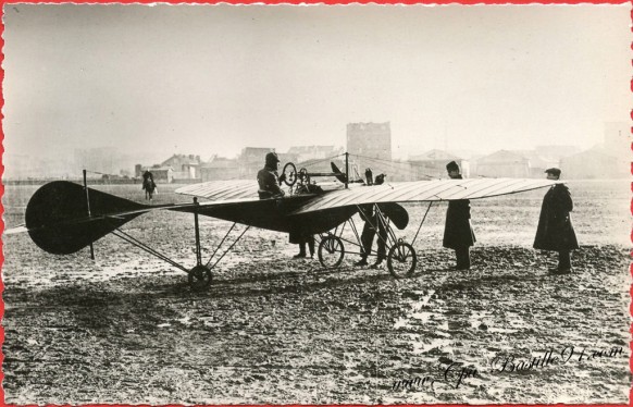 Histoire de l'aviation - Le 31Décembre 1910 - l'aviateur JOHN MOISANT fait une chute mortelle