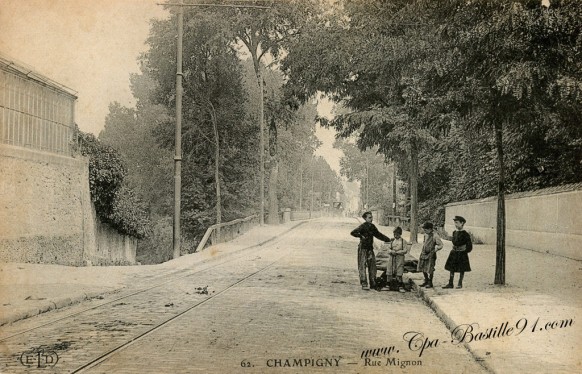 carte-postale-Ancienne-Champigny-Rue-Mignon-