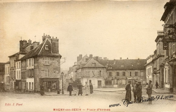 Carte Postale Ancienne - Magny-en-Vexin - La Place d'Armes