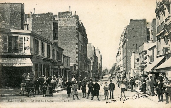 Carte Postale Ancienne - Paris - La rue de Tocqueville