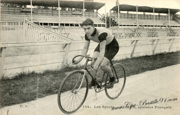 Carte Postale Ancienne - Les sports - Le sprinter Français Comès