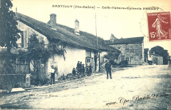 Carte Postale Ancienne - Nantilly - Le Café tabacs epicerie Preney