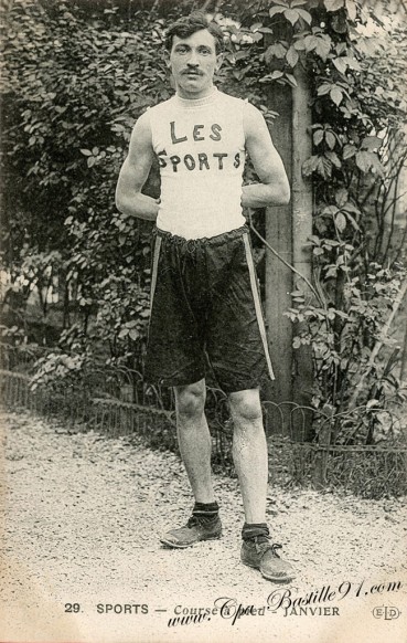 Carte Postale Ancienne - Sports - course à pied - Le coureur Janvier