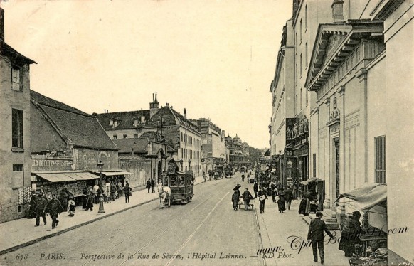 Cartes Postales Anciennes - Paris la rue de sèvres et l'hôpital Laennec - 