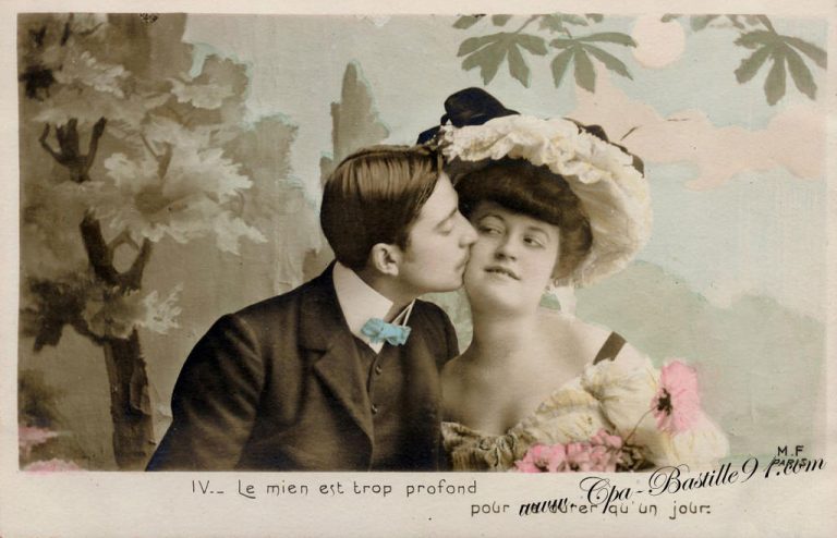 Carte-Postale-Ancienne-les-amoureux-4-76