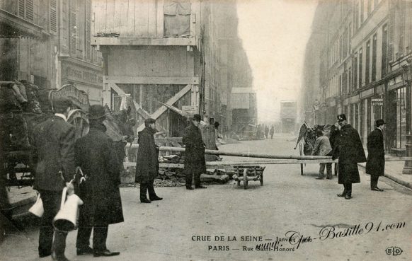 CAP de la Crue de la Seine en Janvier 1910 - La rue Saint-Honoré