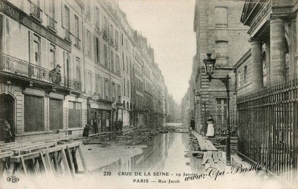 Crue de la Seine à Paris le 29 janvier 1910 - Rue Jacob