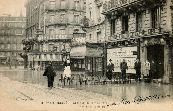 Paris Inondé - cliché du 28 janvier 1910 - Rue de la pépinière