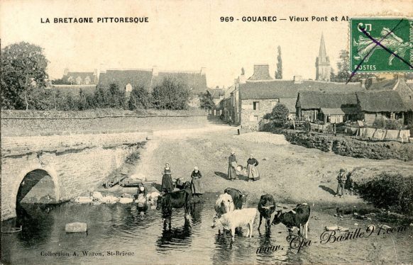 CPA - Gouarec - Vieux Pont et abreuvoir - La Bretagne Pittoresque 