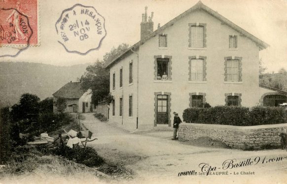 Carte Postale Ancienne - Roche lez Beaupré - Le Chalet - Le Chalet