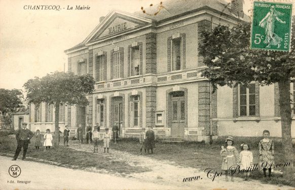 Carte Postale Ancienne de Chantecoq - La mairie