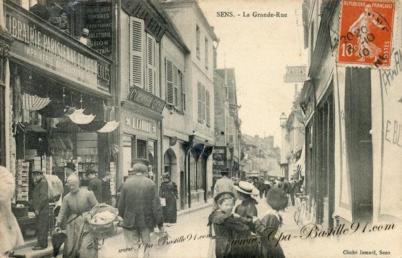 Carte Postale Ancienne-Sens-La Grande Rue