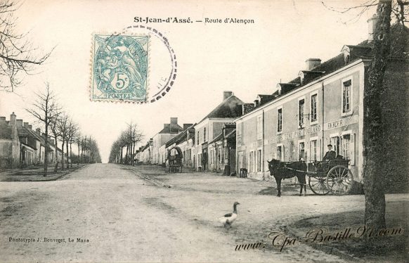 Cartes Postales Anciennes de Saint-Jean d'Assé - Route d'Alençon